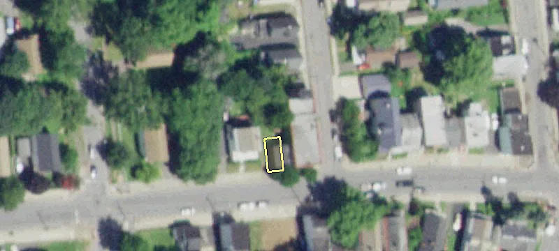 239 2nd Ave