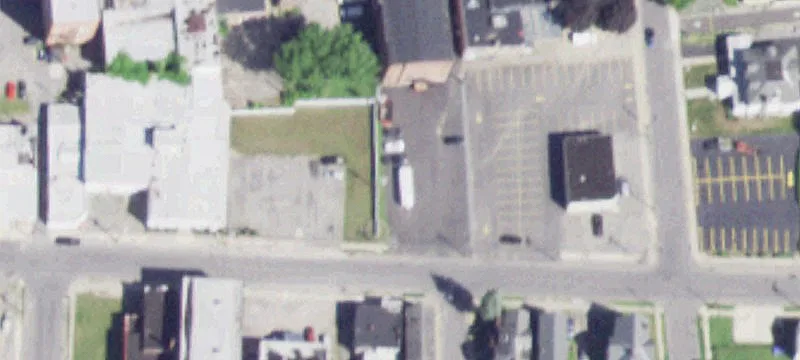 35 Washington St