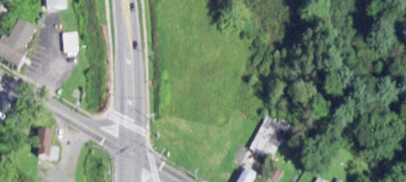 Comrie Ave