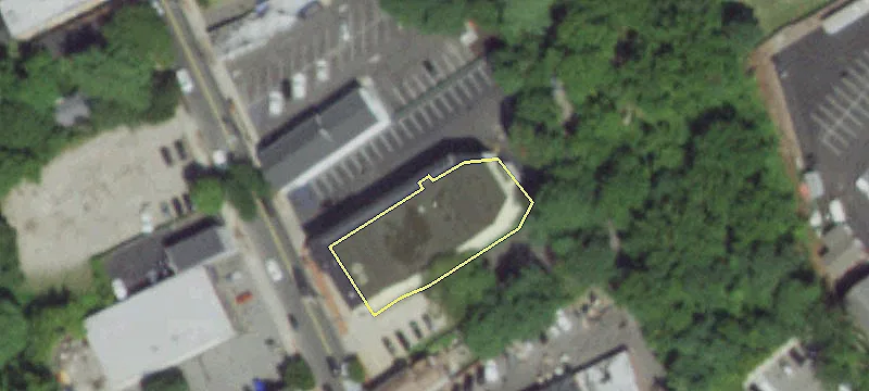103 Railroad Ave