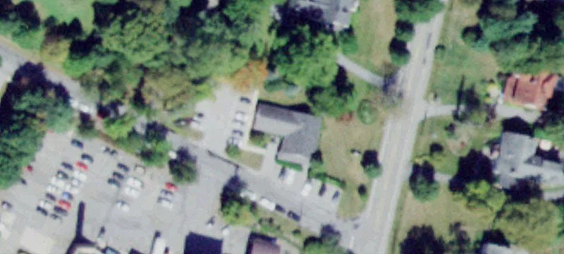 21 Maple Ave