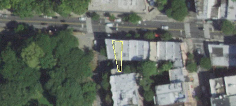 320 Myrtle Ave