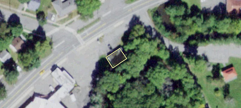 83 Main St