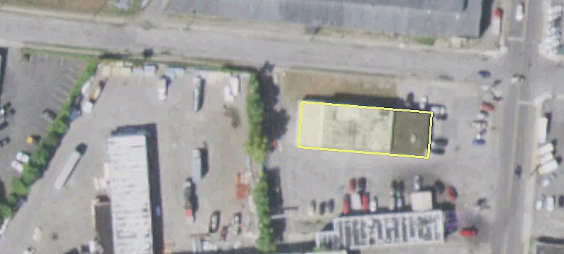 160 Robinson Ave