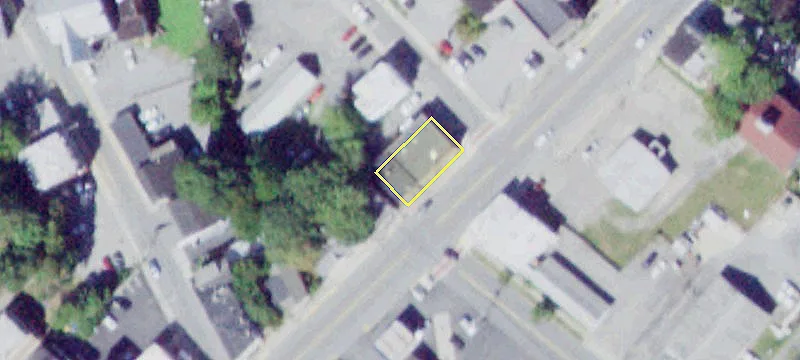 100 Greenwich Ave