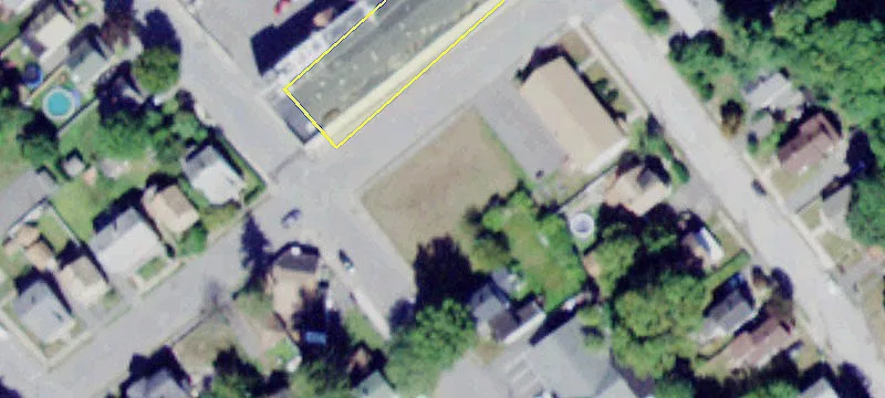 57-59 Seward Ave