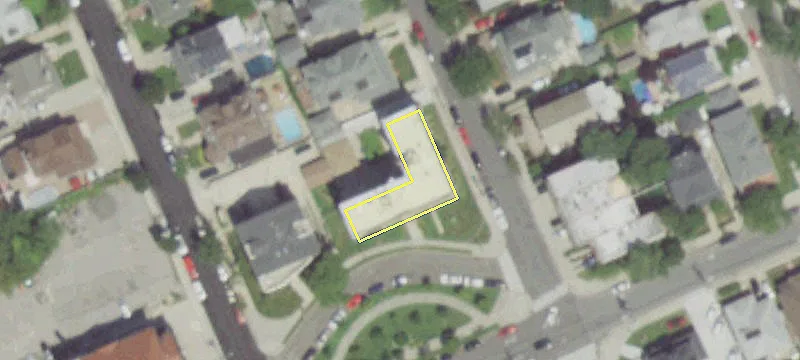 12010 Rockaway Bch Blvd
