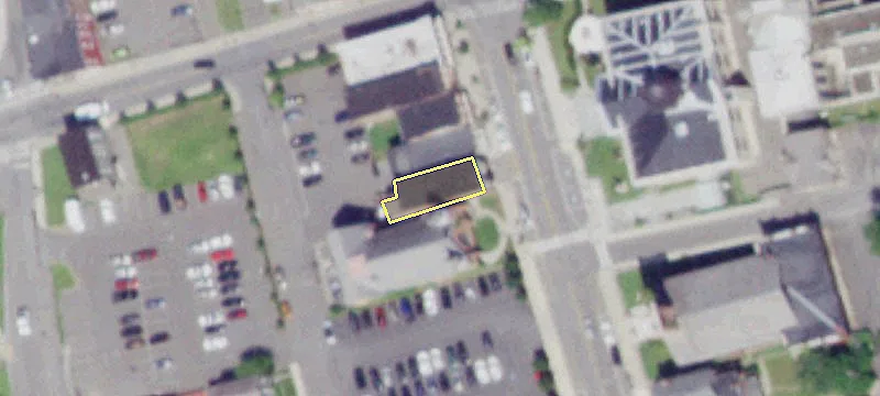 323 Main St