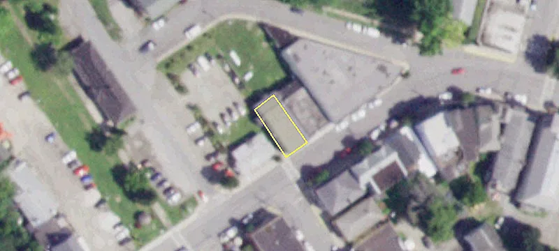 21 Main St