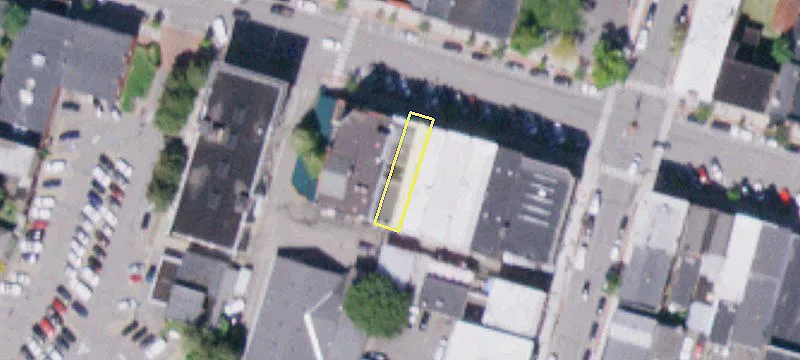 93 Main St