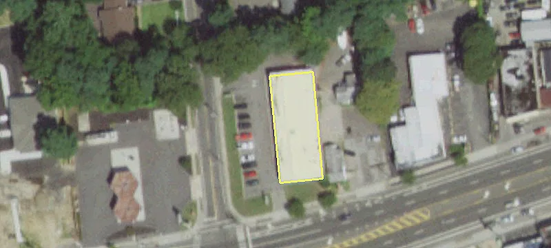 1527 Middle Country Rd