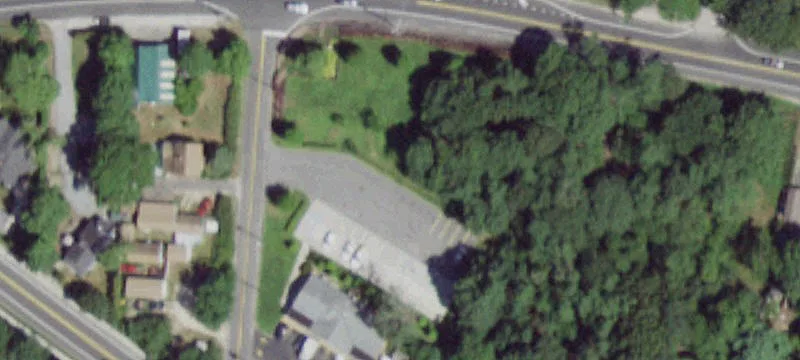 35 Montauk Hwy