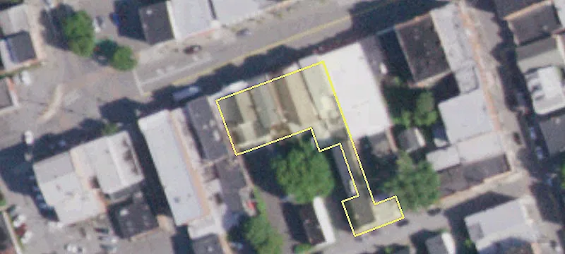 252 Main St