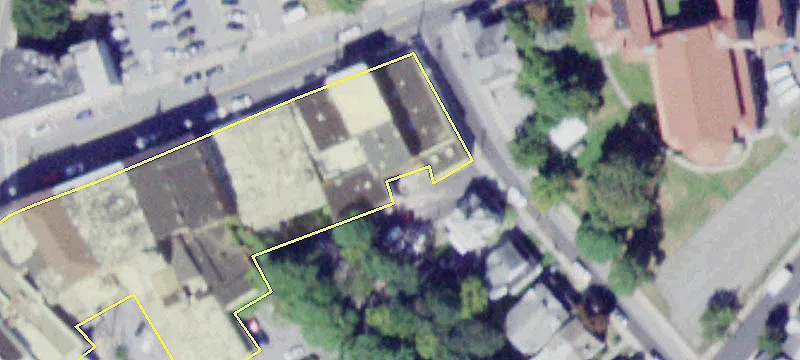 30-32 Main St
