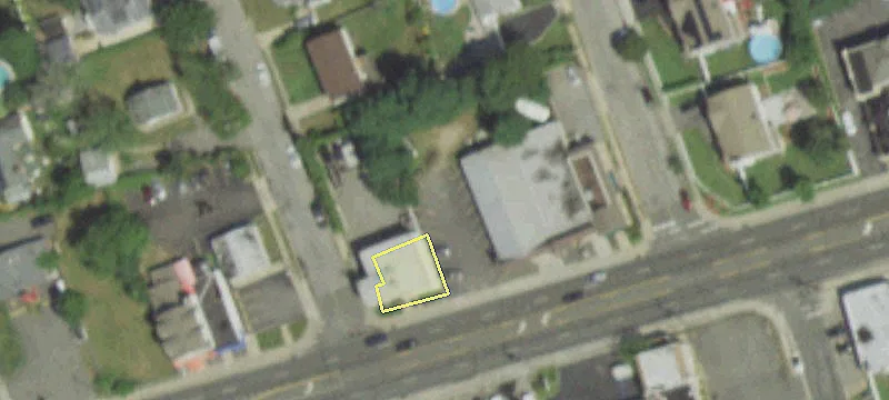 668 Montauk Hwy