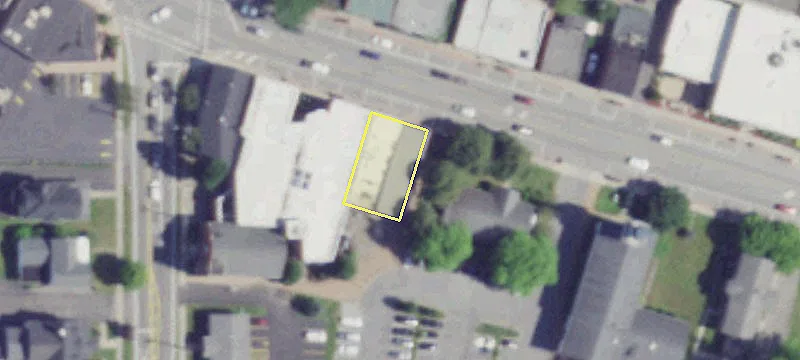 34 Main St