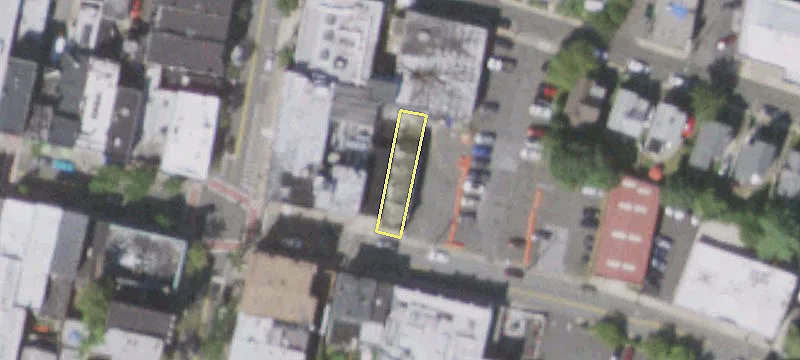 66 Main St