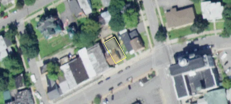642 Main St