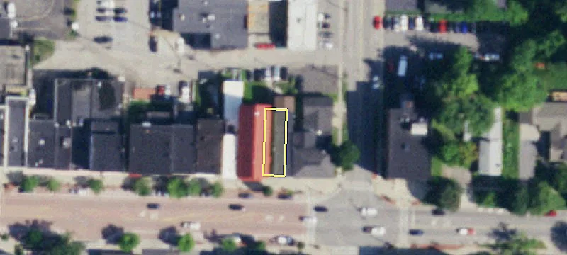 716 Main St