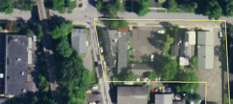 641 Oakwood Ave