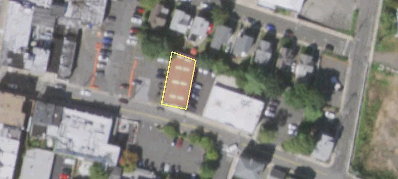 50 Main St