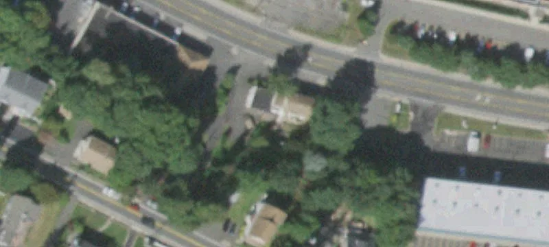 153 Rte 9w
