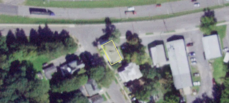 136 Clark St