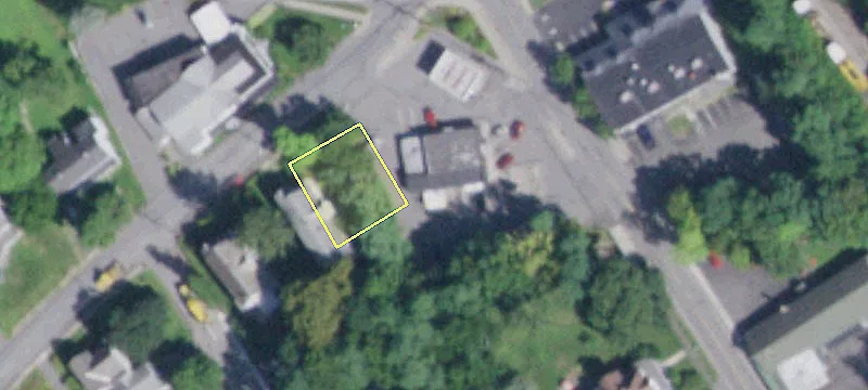 1001 Altamont Blvd