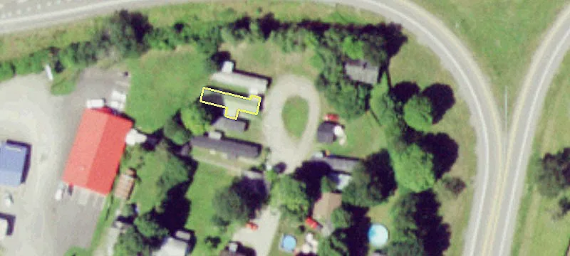 40-81 Kaplan Dr