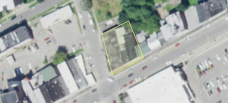 542 Main St
