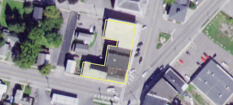 105 Main St