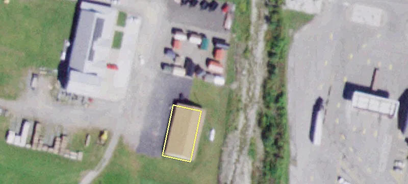 898 Riv Rd