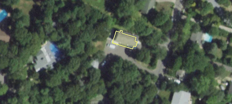 24 Gardners Ln