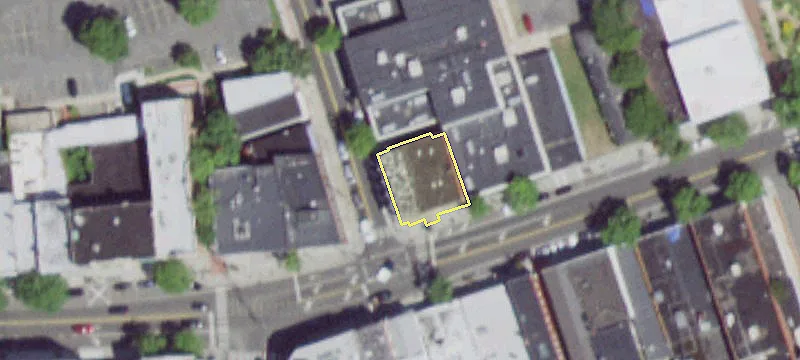 4 Main St