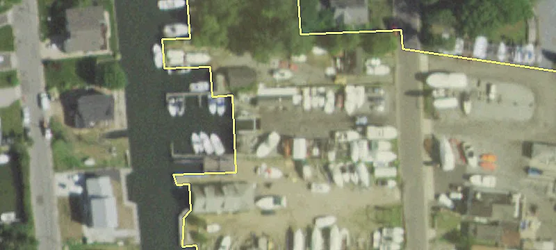 233 Ketcham Ave