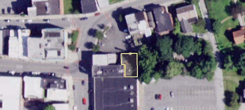 14 Main St