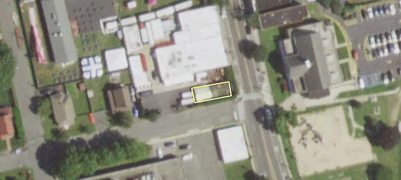 182 Larkfield Rd