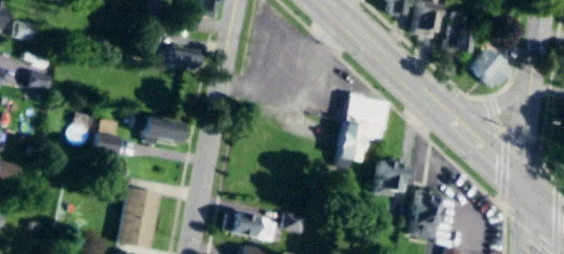 464 Ellicott St