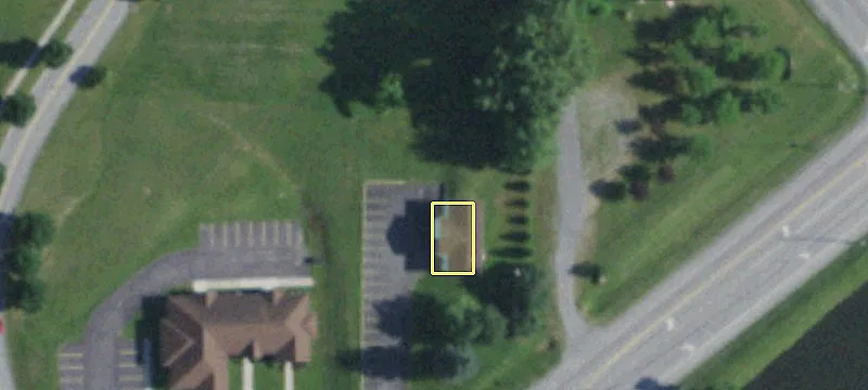 4263 Lakeville Rd