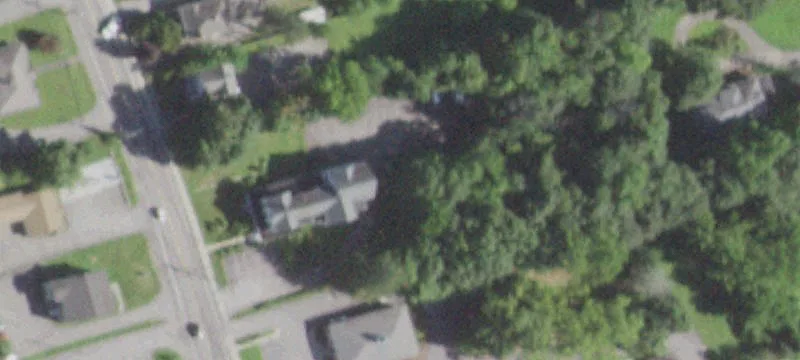 102 Gleneida Ave