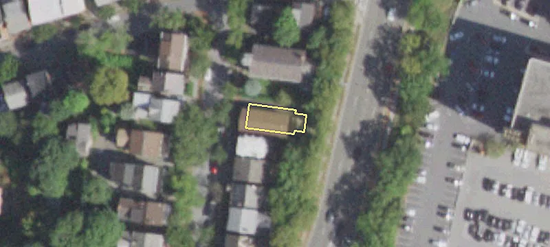 5 Grand St