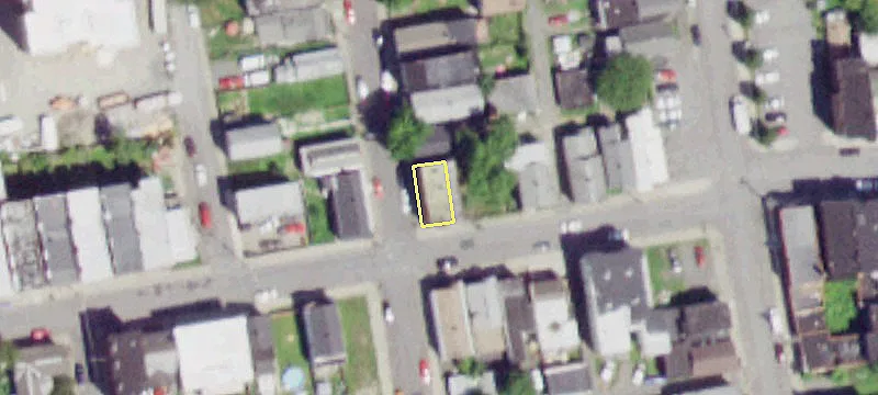 45 White St