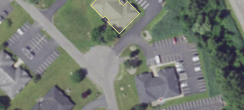 5724 Cmns Park