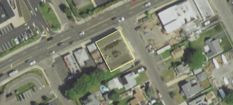 51 Montauk Hwy