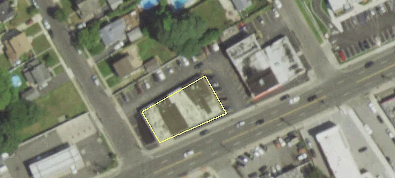 292 Montauk Hwy