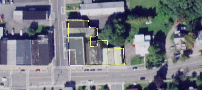 8 Main St