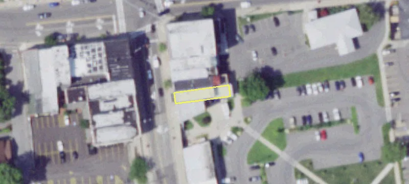 28 Oswego St