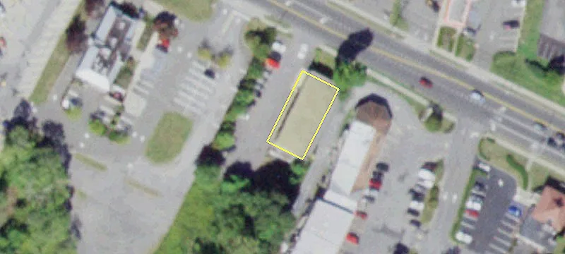 242 Main St