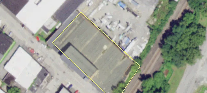 13 Thatcher St