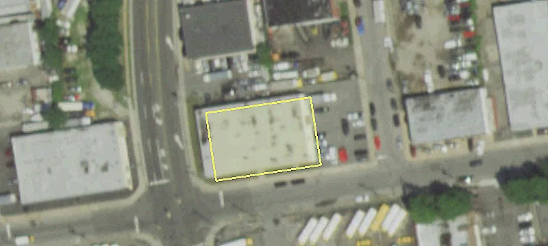 315 Ralph Ave